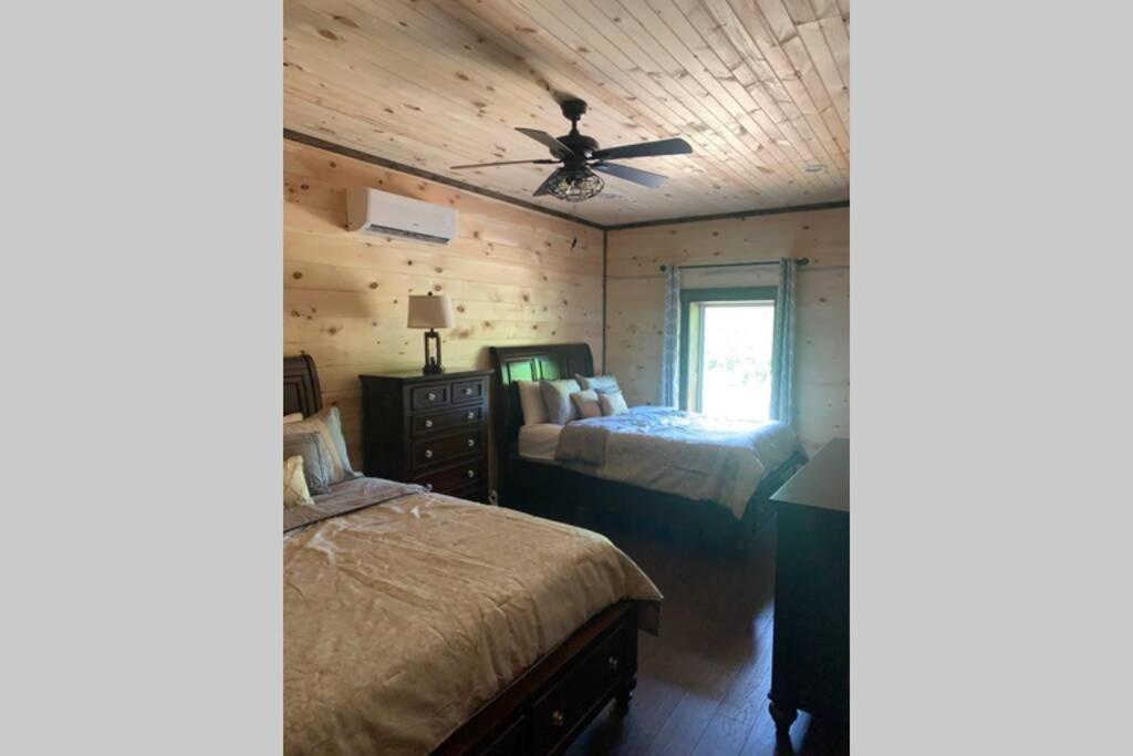 Chalet Village- Amazing Mountain Views - Piney Butt Place Gatlinburg Buitenkant foto