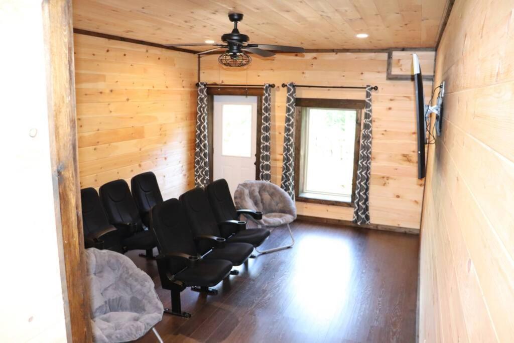 Chalet Village- Amazing Mountain Views - Piney Butt Place Gatlinburg Buitenkant foto