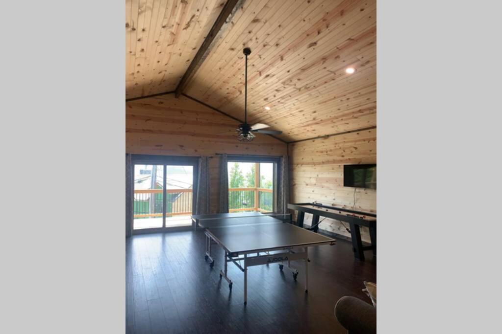Chalet Village- Amazing Mountain Views - Piney Butt Place Gatlinburg Buitenkant foto