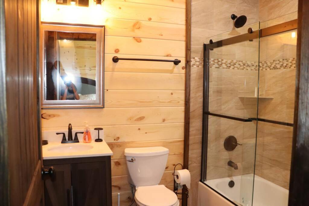 Chalet Village- Amazing Mountain Views - Piney Butt Place Gatlinburg Buitenkant foto